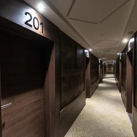 Hotel Stari Krovovi Veternik