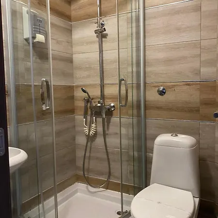 Stari Krovovi Hotel Veternik
