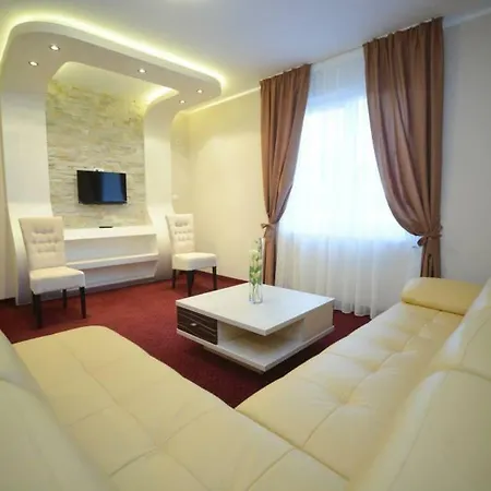 Hotel Stari Krovovi Veternik