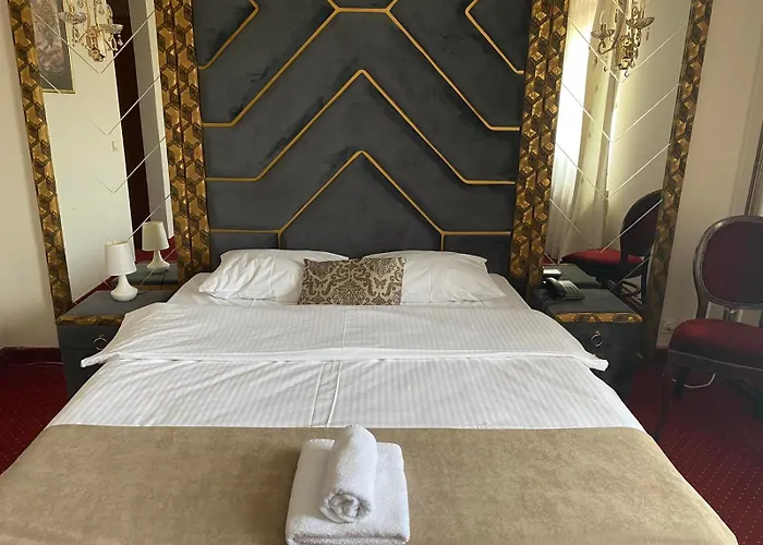 Hotel Stari Krovovi 3*